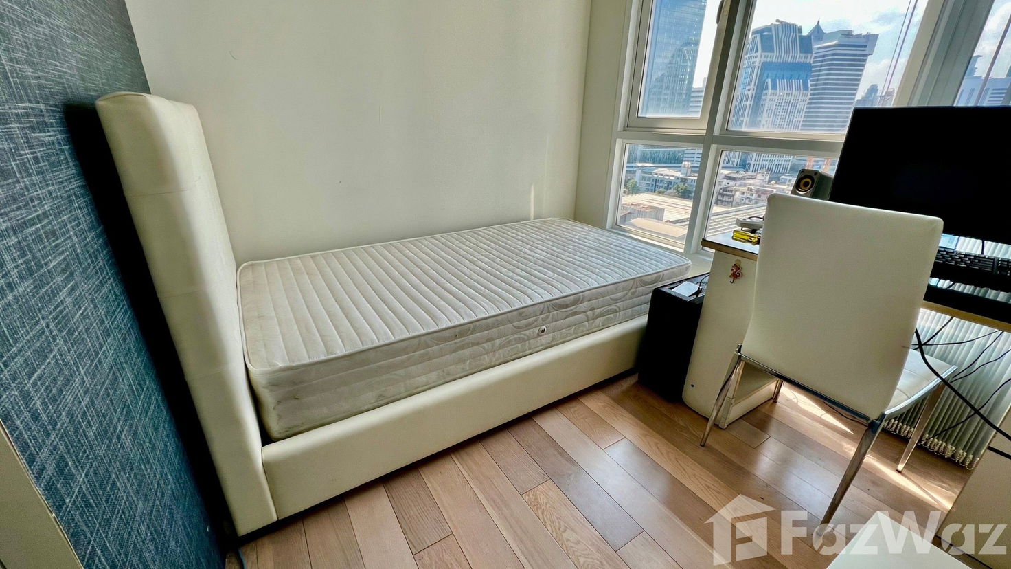 picture 2 Bedroom Condo for rent at 15 Sukhumvit Residences 1688100 - 4/8