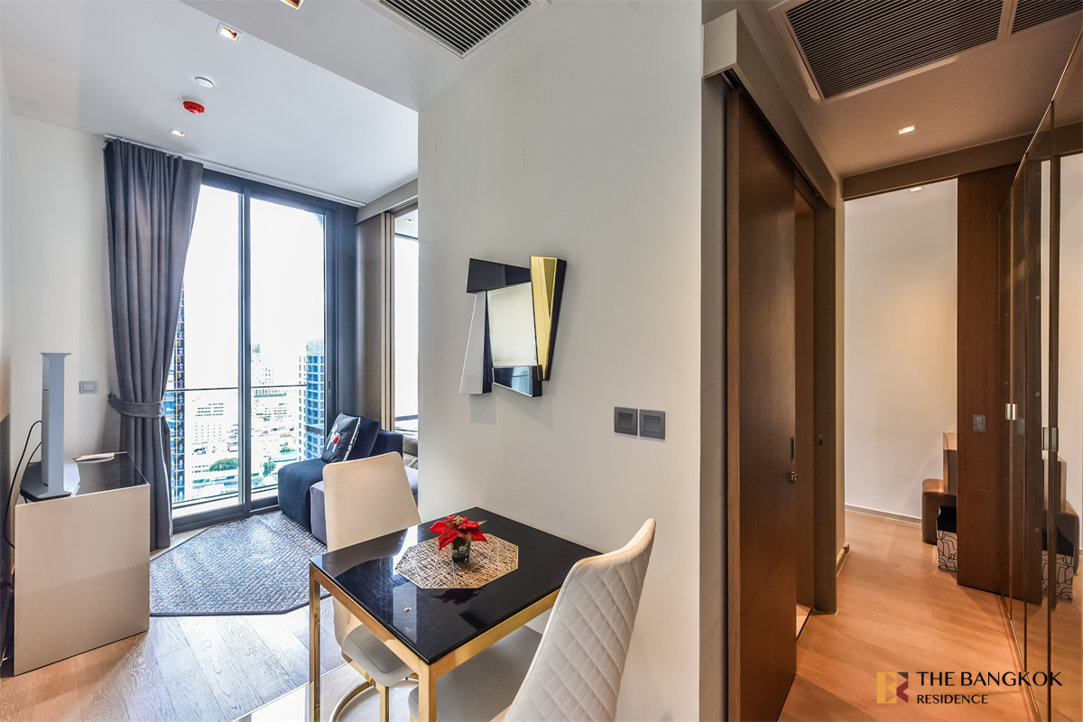 picture Location Near Employment, Surrounded by Lifestyles Ashton Silom near BTS Chong Nonsi - 3/10