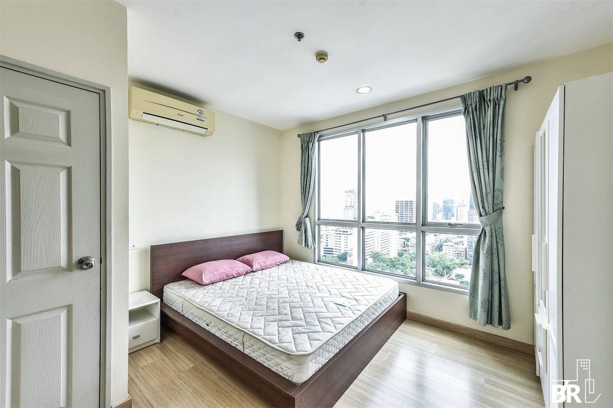 picture Price better than expected!! Life@Sathorn 10 near BTS Saint Louis - 8/9