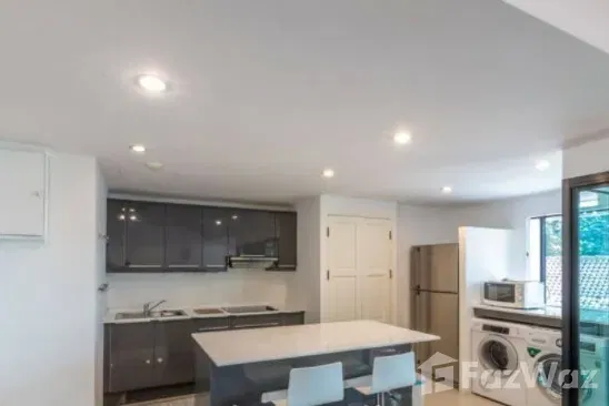 picture 2 Bedroom Condo for rent at La Maison Ruamrudee 1067534 - 2/12
