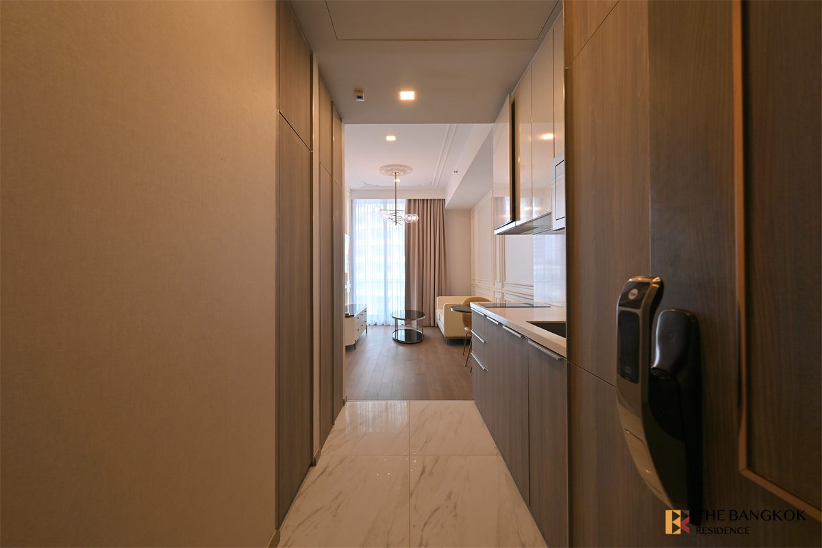 picture Condo Near MRT to Save More Time Celes Asoke near BTS Asok - 3/10