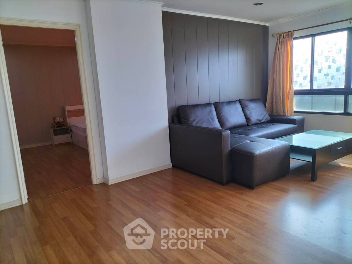 picture 1-BR Condo at Lumpini Place Rama III Riverview close to Phra Ram 3 (ID 995135) - 2/8