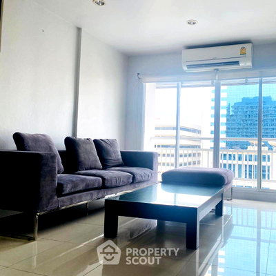 Condos for sale : High-Floor 2-BR Grand Park View Asoke Near MRT Sukhumvit (ID 812940)