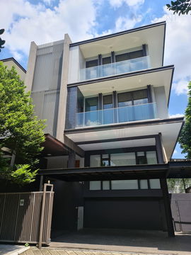 📌 ขายบ้านเดี่ยว โครงการ เอคิว เวลล์ 3 ชั้น 3 ห้องนอน 4 ห้องน้ำ