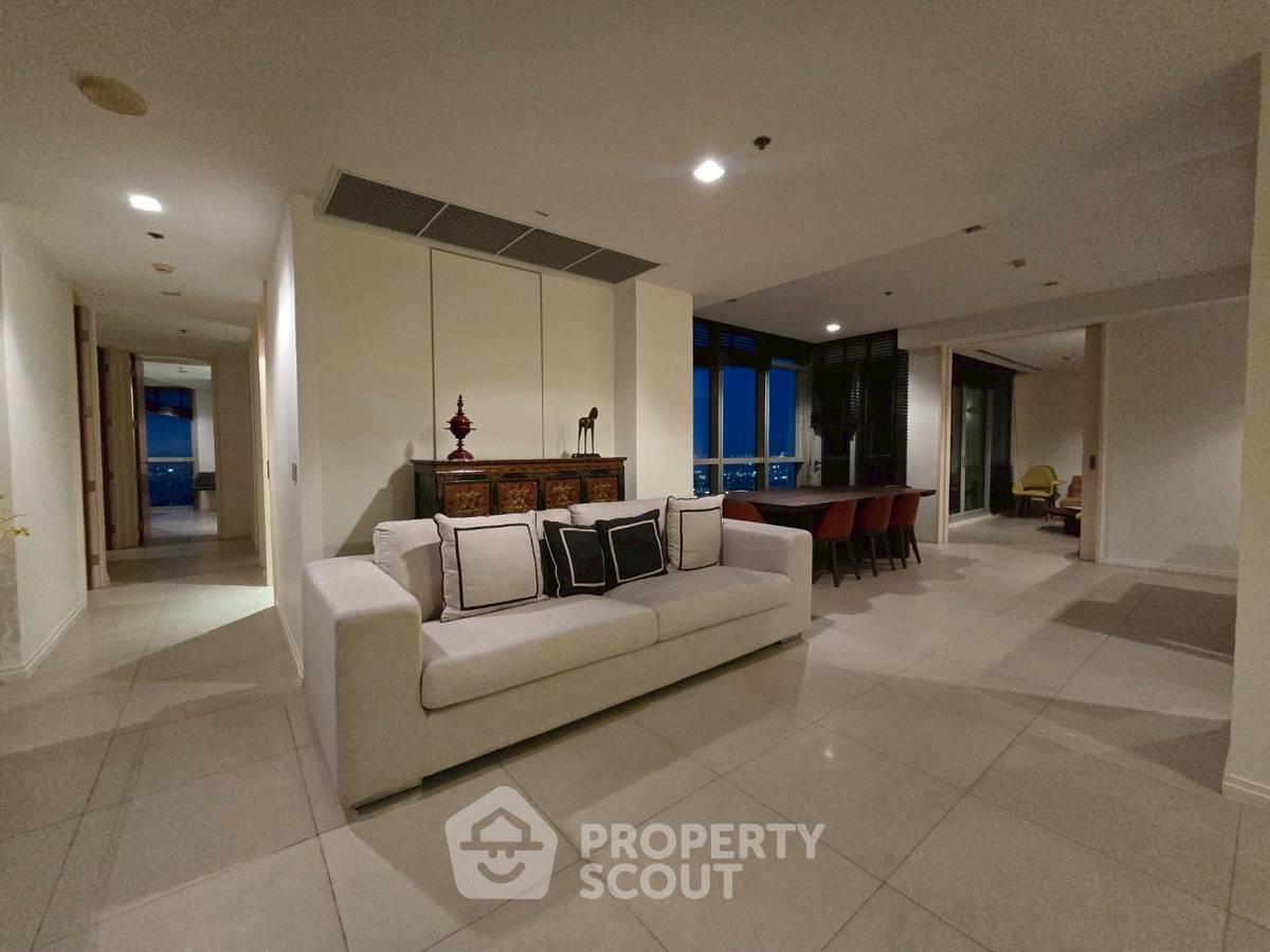 รูป คอนโด 3-ห้องนอน ที่ เดอะ ริเวอร์ คอนโดมิเนียม ใกล้ BTS สะพานตากสิน (ID 2315001) - รูปที่ 7/19