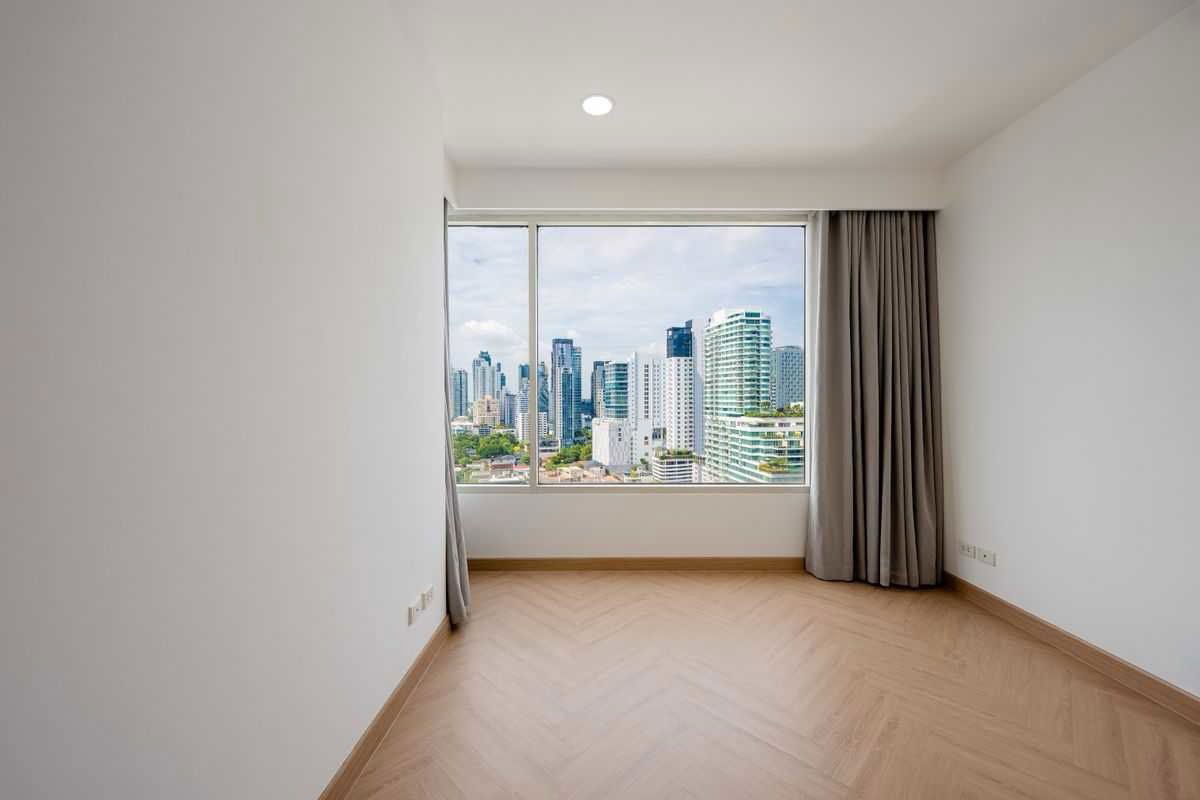 รูป (Pet-friendly) Newly renovated, spacious condo in the heart of Thonglor. 🐶🐱🌳🌇 - รูปที่ 6/9