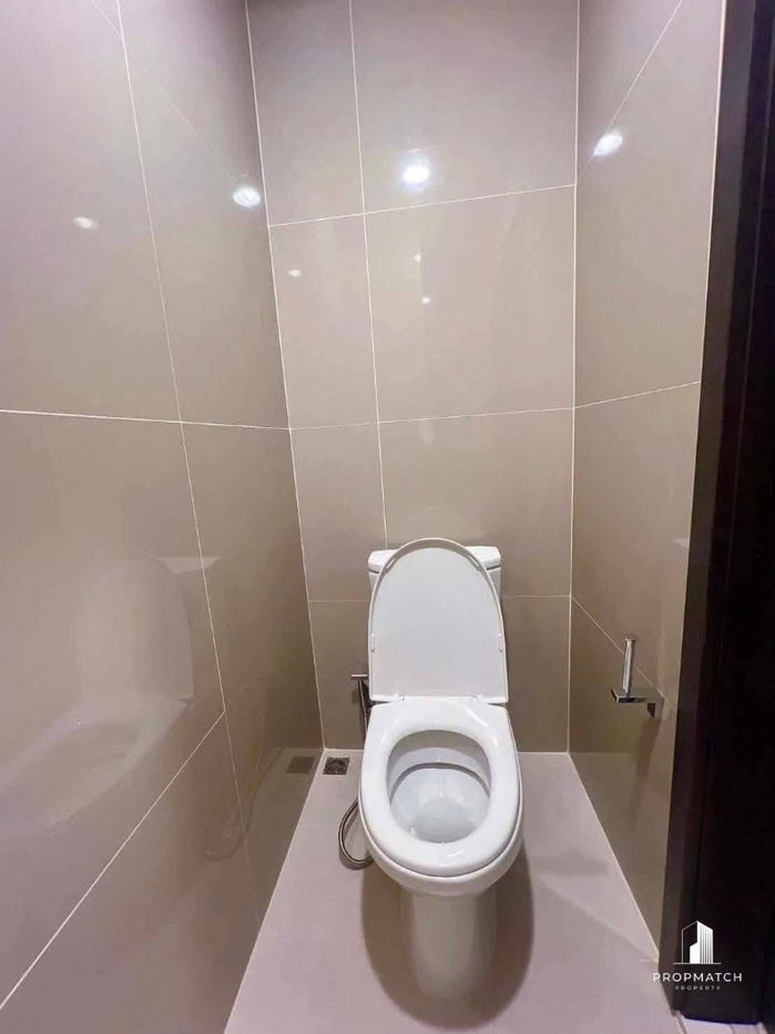 รูป ✨Flash Deal ✨XT Huaikhwang  ( 1Bed 1Bath 30SQM.) แต่งครบพร้อมอยู่ !! เพียง 16,000 บาทต่อเดือน Tel.0981315848 @propmatch - รูปที่ 7/7
