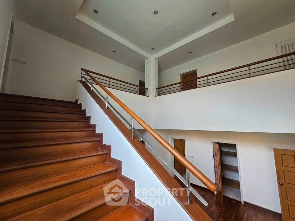 รูป คอนโด 4-ห้องนอน ที่ นิชดา ธานี ใน บางตลาด (ID 2315929) - รูปที่ 2/14