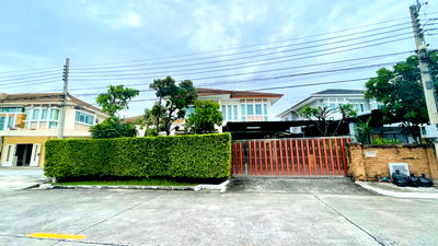 บ้านเดี่ยว เทสโก้โลตัส ศรีนครินทร์ : ขายบ้านเดี่ยว 2 ชั้น หมู่บ้าน เลอ นีโอ ทู วงแหวน-ศรีนครินทร์ 86 ตารางวา