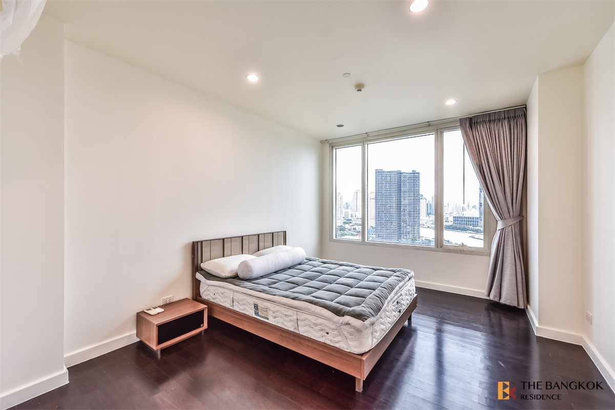 picture Watermark Chaophraya River  Live the Luxury Style in a High-potential Location - 1/10