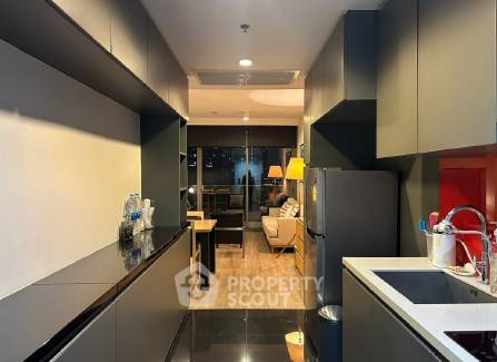 picture 2-BR Condo at Siamese Surawong near MRT Sam Yan (ID 2315671) - 7/12