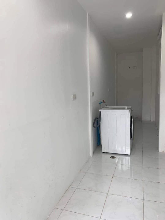 picture Luxury detached house for rent, Grandio Ramintra-Wongwaen, land 51 sq.m. 4 bedrooms / 3 bathrooms, rent 80,000 baht/month - 11/19
