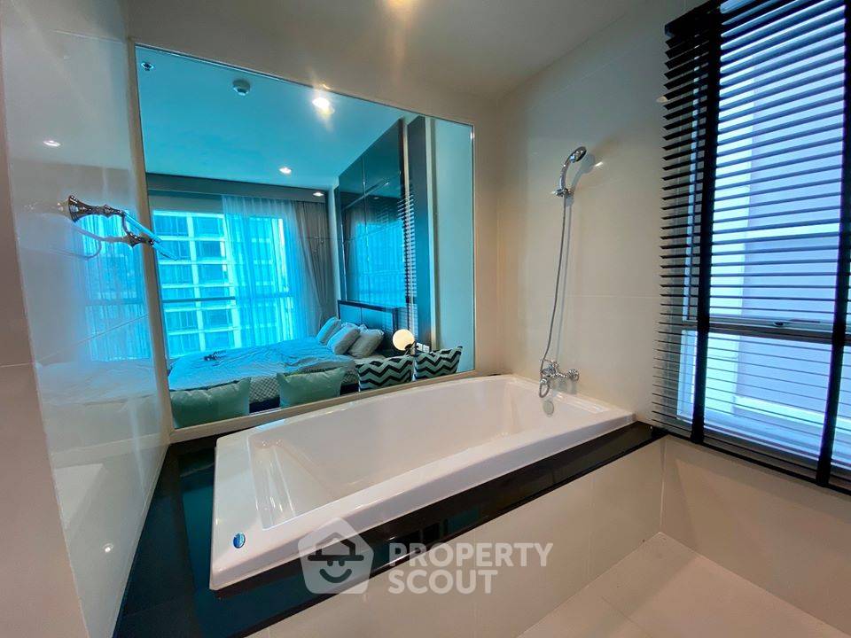 picture 2-BR Condo at The Address Chidlom near BTS Chit Lom (ID 7064) - 9/12