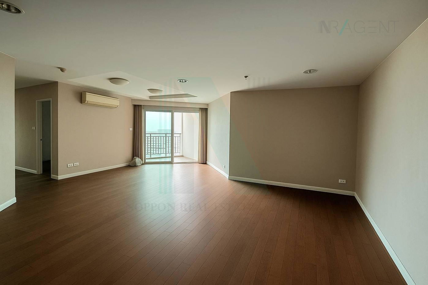 picture 📌 For Sell Condo BELLE GRAND RAMA 9 (BELLE AVENUE) Building D1, Floor 39,2 bed room, Room size 100 sqm - 6/8