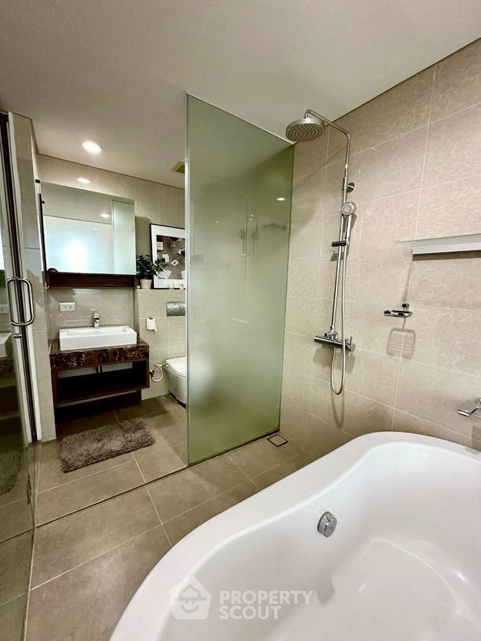 picture 3-BR Condo at Siamese Thirty Nine near BTS Phrom Phong (ID 2300331) - 11/18
