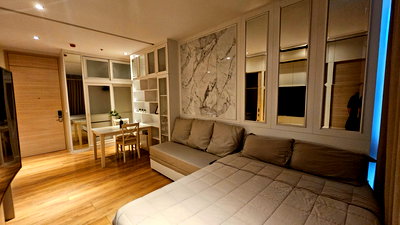 Condos for rent : P-40201 Condo for rent Park 24 fully furnished (Confirm again when visit). 