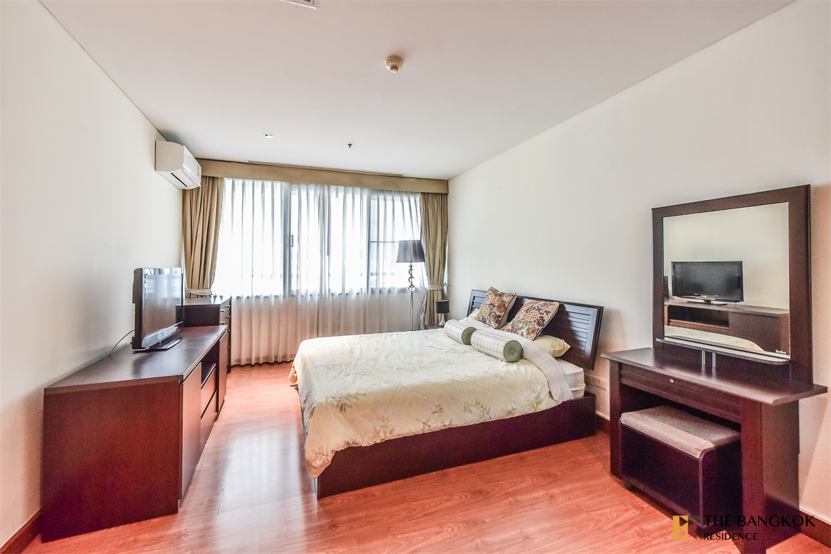 picture The Lakes near BTS Asok Hurry to book!! Popular rare units - 8/10