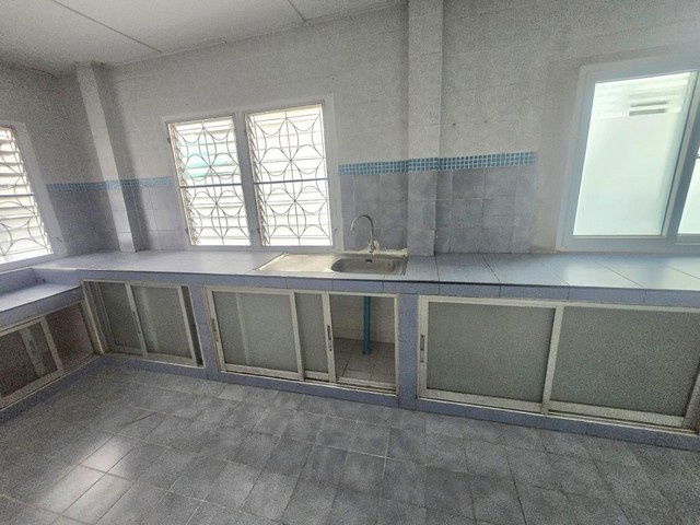 picture FOR RENT  HOUSE PROPERTY  20000 BAHT per MONTH - 8/8