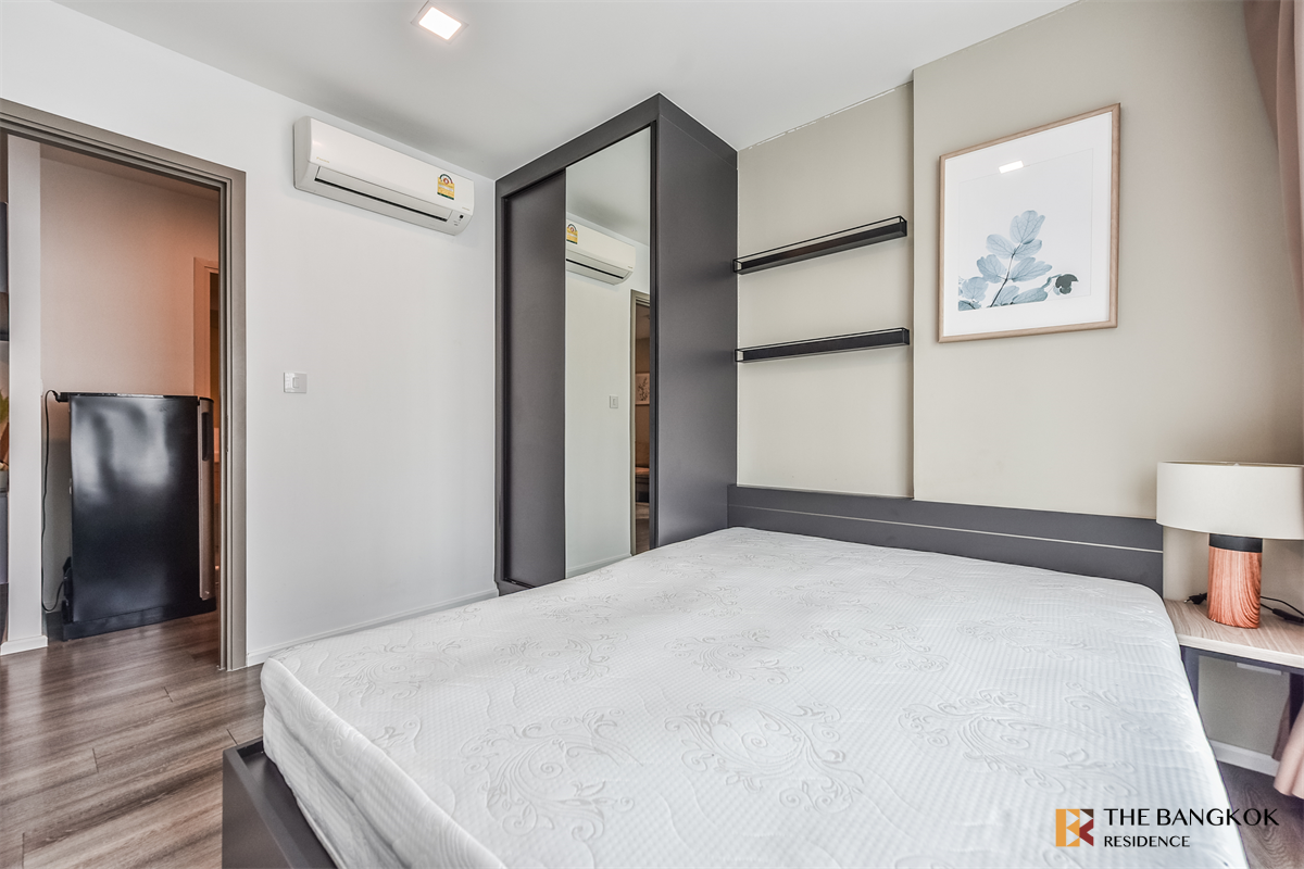 picture Notting Hill Jatujak - Interchange Room available, great price near BTS Saphan Khwai - 8/10