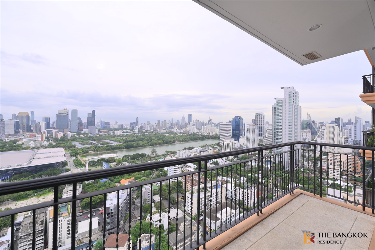 picture Ultimate Luxury Lifestyle with Convenience Aguston Sukhumvit 22 - 2/10