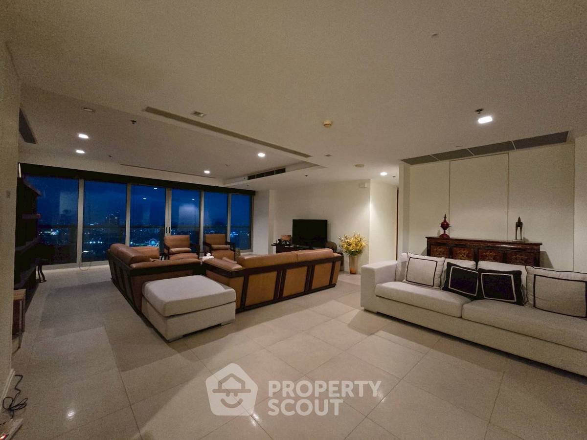 รูป คอนโด 3-ห้องนอน ที่ เดอะ ริเวอร์ คอนโดมิเนียม ใกล้ BTS สะพานตากสิน (ID 2315001) - รูปที่ 4/19