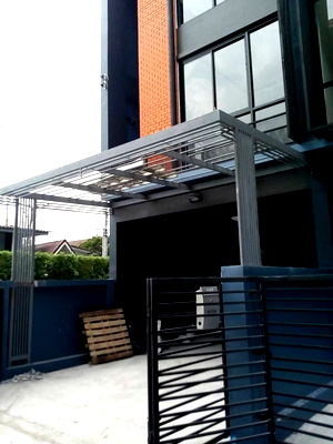 Townhouses for sale Muang Thong Thanee : For Sales House 35 Chaengwattana (back corner) Unit  99/105