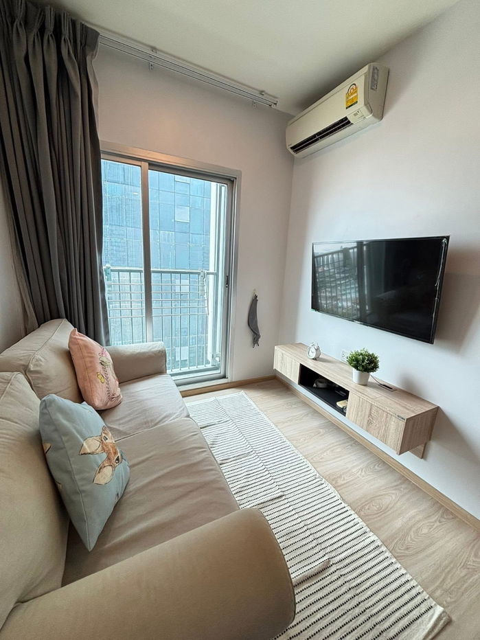 picture Noble Revolve Ratchada for rent, near MRT Cultural Center, only 14,500 baht/month - 1/11