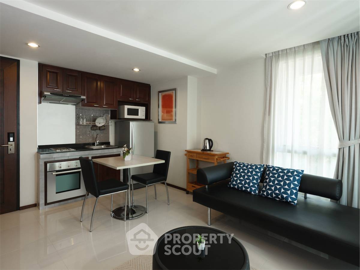 picture 1-BR Condo at The Lofts Silom near BTS Surasak (ID 392903) - 3/6