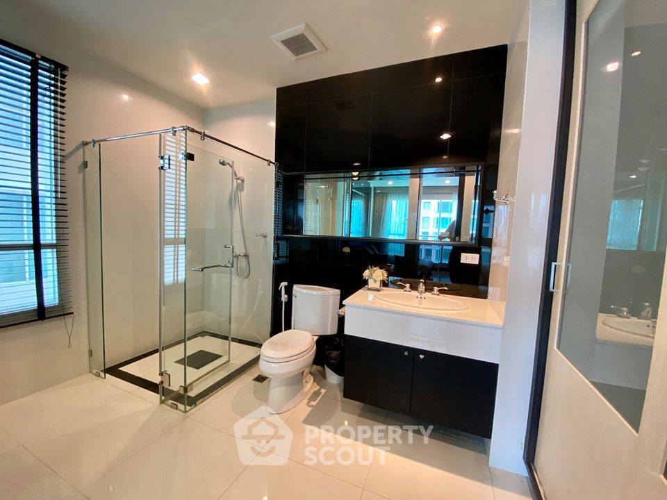 picture 2-BR Condo at The Address Chidlom near BTS Chit Lom (ID 7064) - 12/12