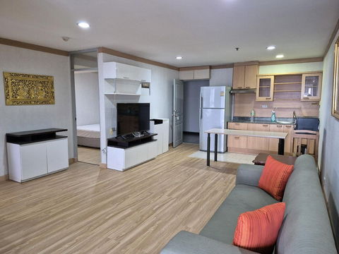 WS3848 [For Rent] Waterford Diamond Tower Sukhumvit 💰 Rent: 28,000 THB/month 📍 BTS Phrom Phong 