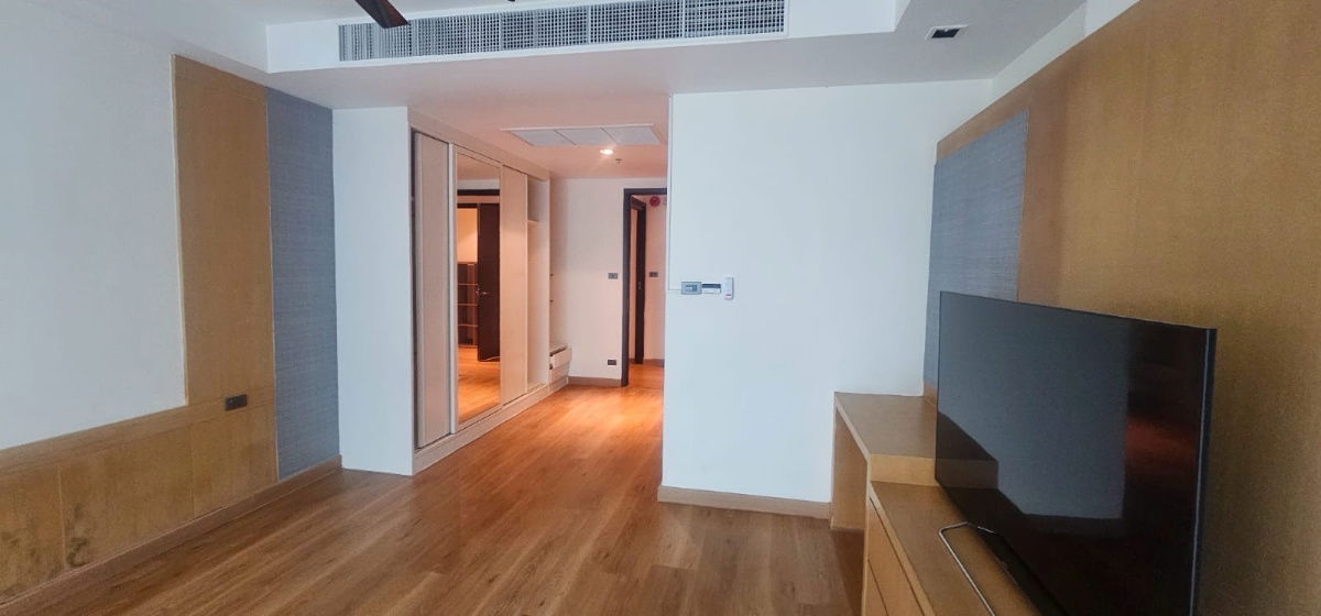 รูป Luxury 3+1 Bedroom Condo, 296 sq.m at Belgravia Residences – Sukhumvit 30/1 - รูปที่ 10/16