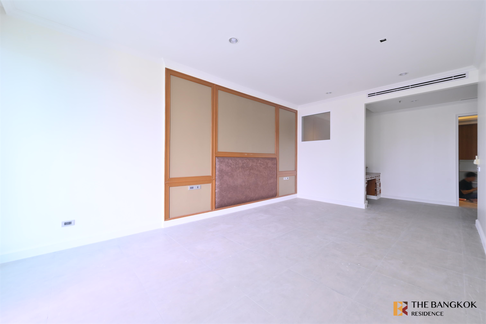 The Lakes near BTS Asok Hurry to book!! Unexpected value