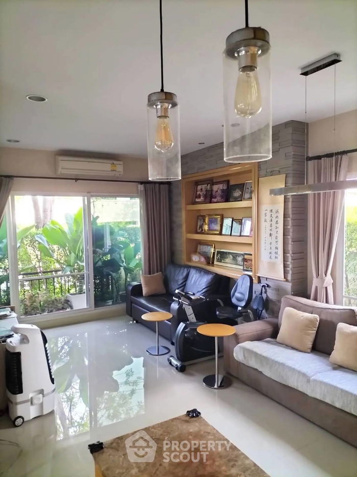 รูป บ้าน 4-ห้องนอน ที่ บางกอก บูเลอวาร์ด พระราม 9 ศรีนครินทร์ ใกล้ กรุงเทพกรีฑา (ID 2315810) - รูปที่ 4/4