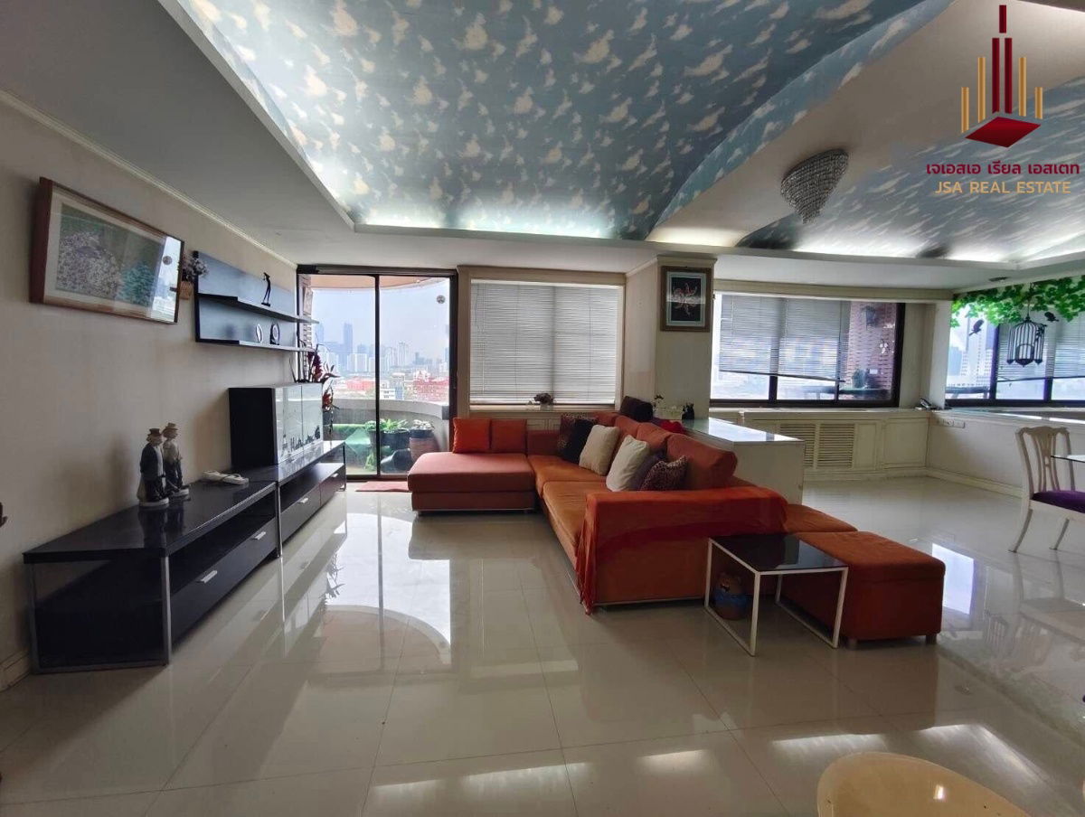 picture ✨ For Sale:  Royal Nine Residence Condo ✨  💰 Only 5,990,000 THB - 1/4