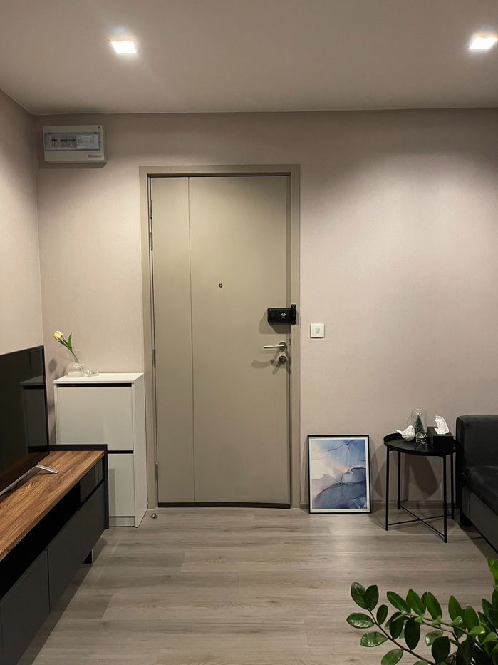 picture Politan rive riverside condo for rent - 7/11
