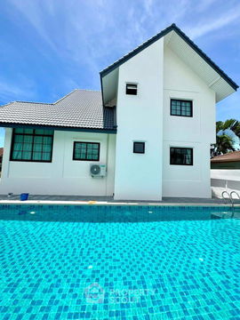 4-BR House close to Pattaya (ID 2315960)