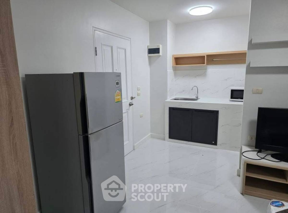 picture Studio Condo at My Condo Sukhumvit 52 near BTS On Nut (ID 2315646) - 4/8