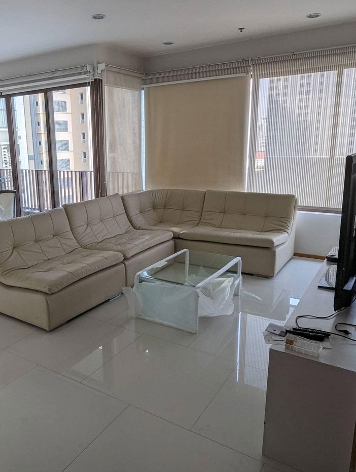 picture Code: KJ8830  for rent The Emporio Place // Line ID: @kjcondo (with @) // - 3/8