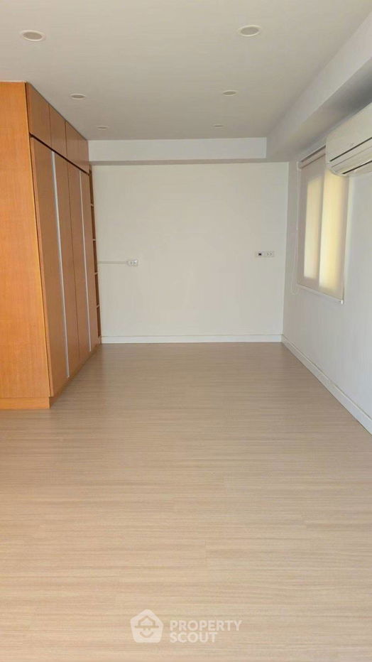 picture 5-BR Condo at Nichada Thani in Bang Talat (ID 1781124) - 16/17