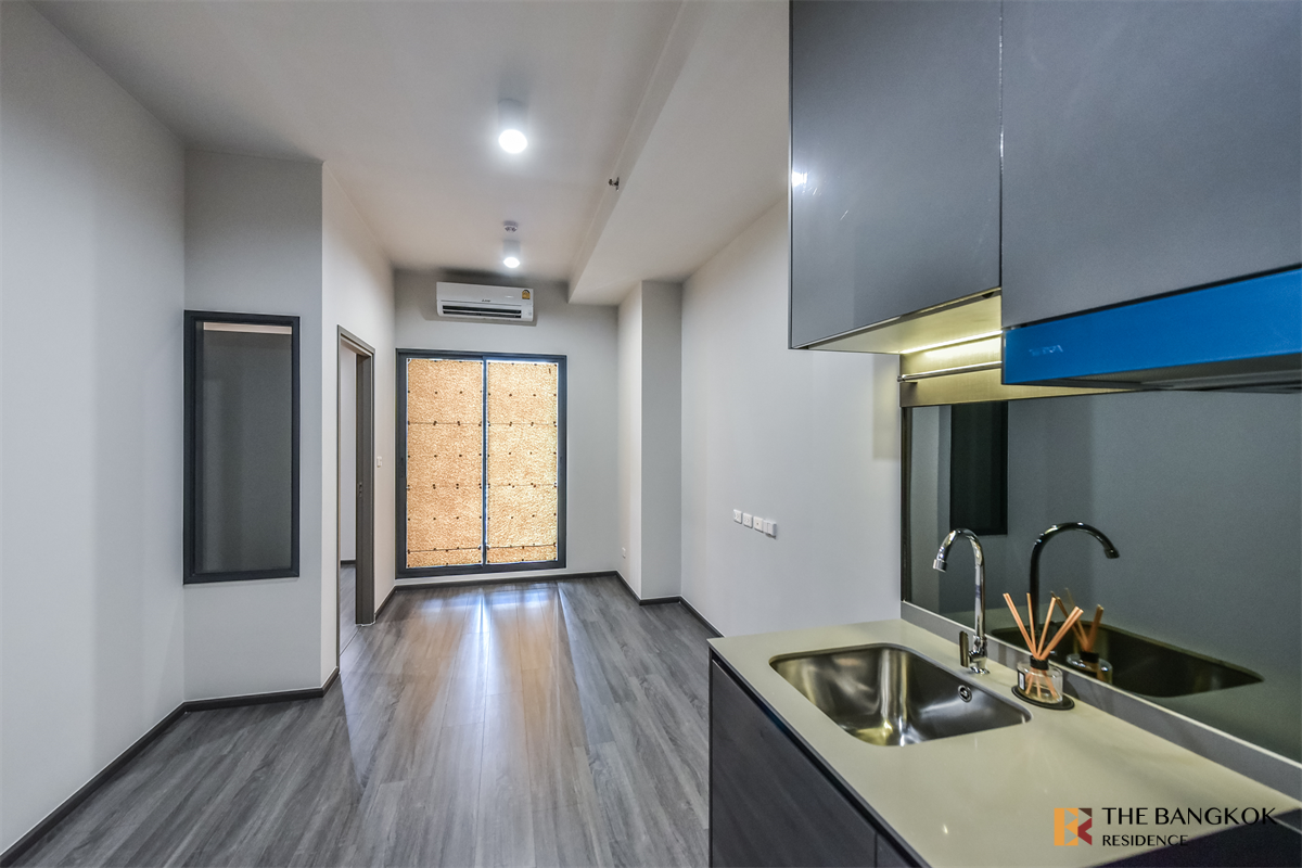 picture Ideo Sukhumvit - Rama 4 near BTS Phra Khanong Great Price, Prime Location, Dont Miss Out!! - 2/10