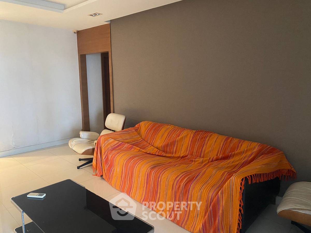 รูป คอนโด 4-ห้องนอน ที่ สายชล แมนชั่น ใกล้ BTS สะพานตากสิน (ID 1750750) - รูปที่ 5/39