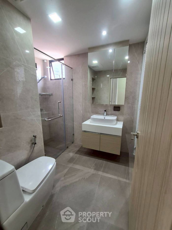 picture 3-BR Condo at President Park Condominium near MRT Queen Sirikit National Convention Centre (ID 2308201) - 15/19