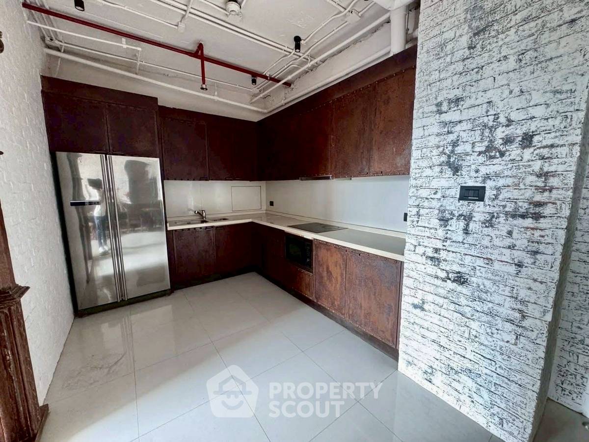 รูป คอนโด 3-ห้องนอน ที่ ออกัสตัน สุขุมวิท22 ใกล้ MRT ศูนย์การประชุมแห่งชาติสิริกิติ์ (ID 2315848) - รูปที่ 3/15