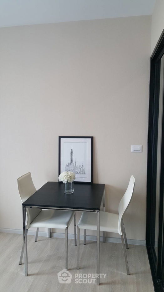 picture 1-BR Condo at Condolette Midst Rama 9 near MRT Phra Ram 9 (ID 985006) - 3/10