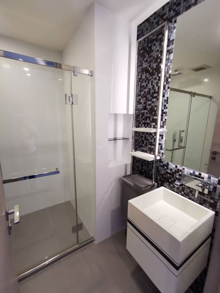 รูป The Room Rama 4 ห้องสวย ราคาดี สอบถามเพิ่มเติมได้ที่ Line @condorental - รูปที่ 8/12