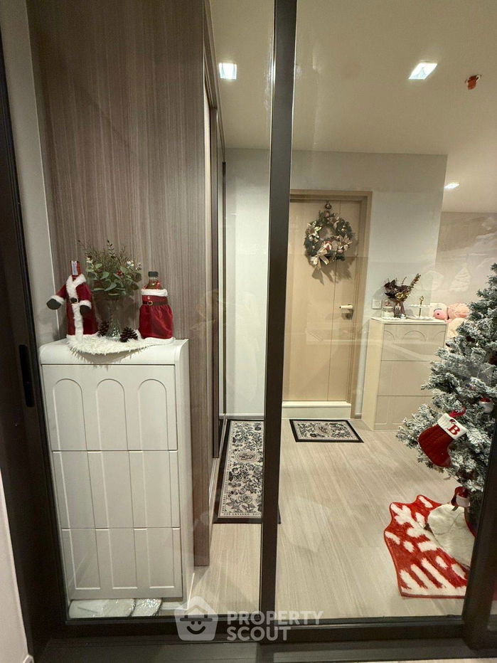 picture 1-BR Condo at Life Sathorn Sierra near BTS Talat Phlu (ID 2019141) - 3/13