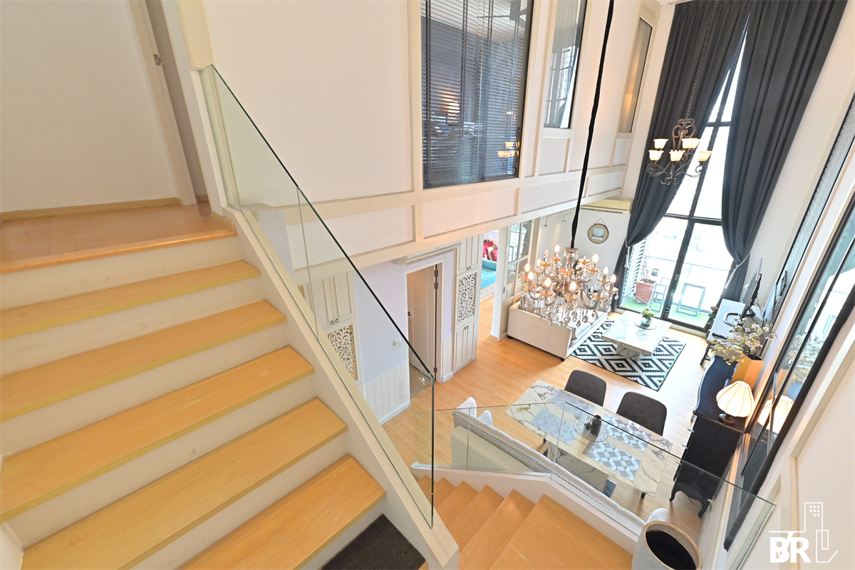 picture Room available, ready to move in Villa Asoke near MRT Phetchaburi Station - 1/10