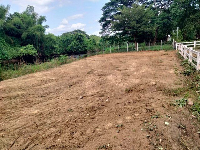 รูป ขายที่ดินติดแม่น้ำเพชรบุรี 1 ไร่  67 ตารางวา ทำเลธรรมชาติ   เพชรบุรี - รูปที่ 3/6