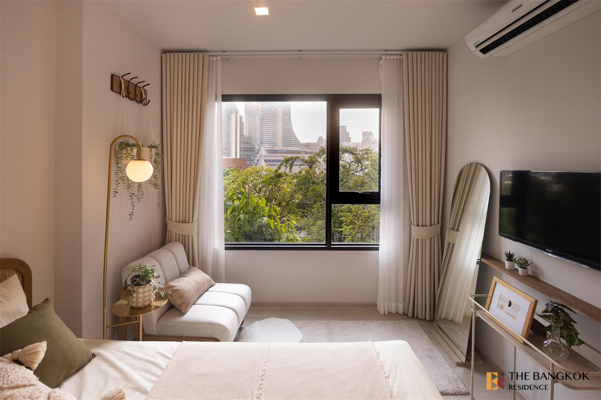 picture Life One Wireless  Condo in CBD, Below Market Price - 5/10