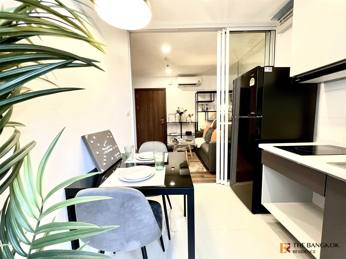 picture The Base Sukhumvit 77  Location Near Employment, Surrounded by Lifestyles - 2/10